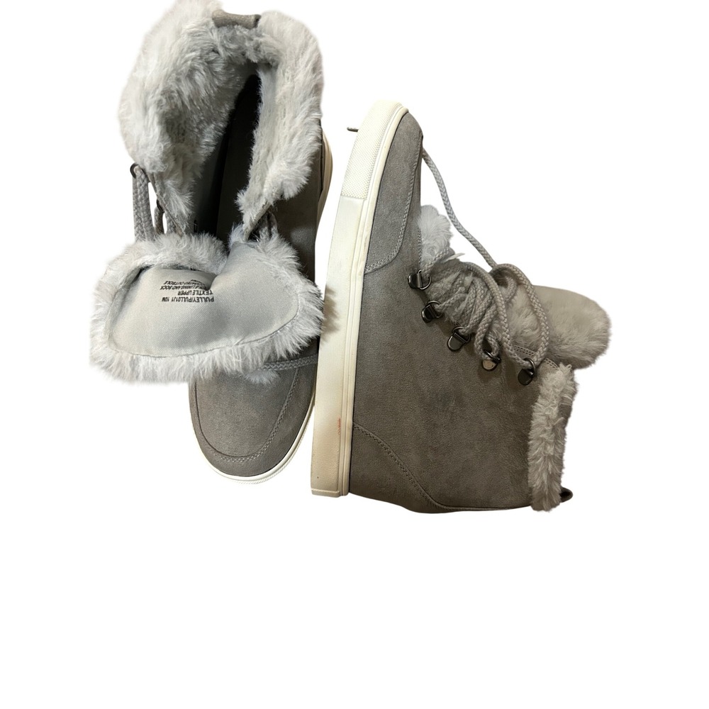 Grey Faux Fur Wedge Sneakers Women's Size 10 Winter Boots Cozy Lace Up - Picture 2 of 6